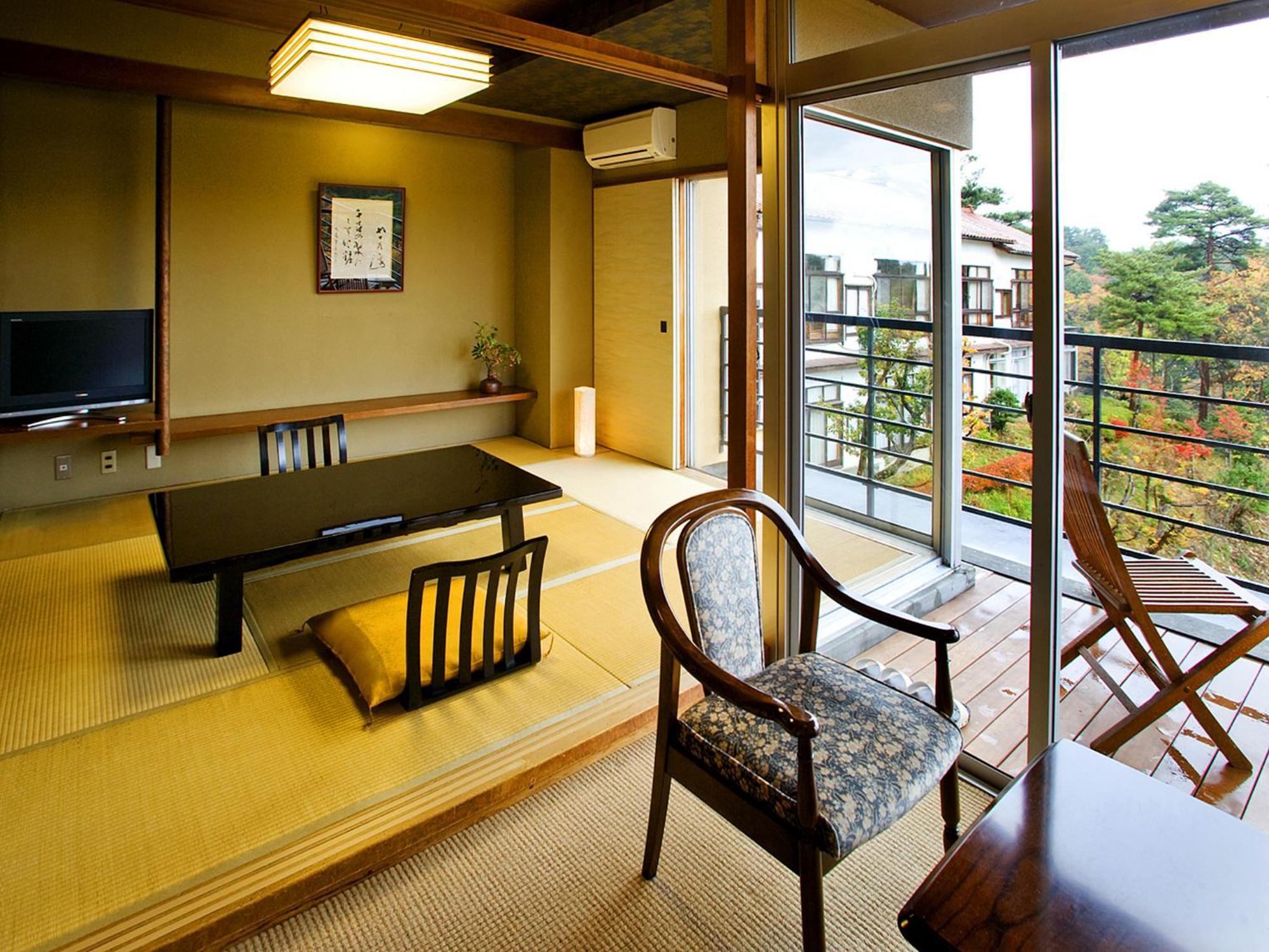 Noto Hyakurakusou Hotell Rom bilde